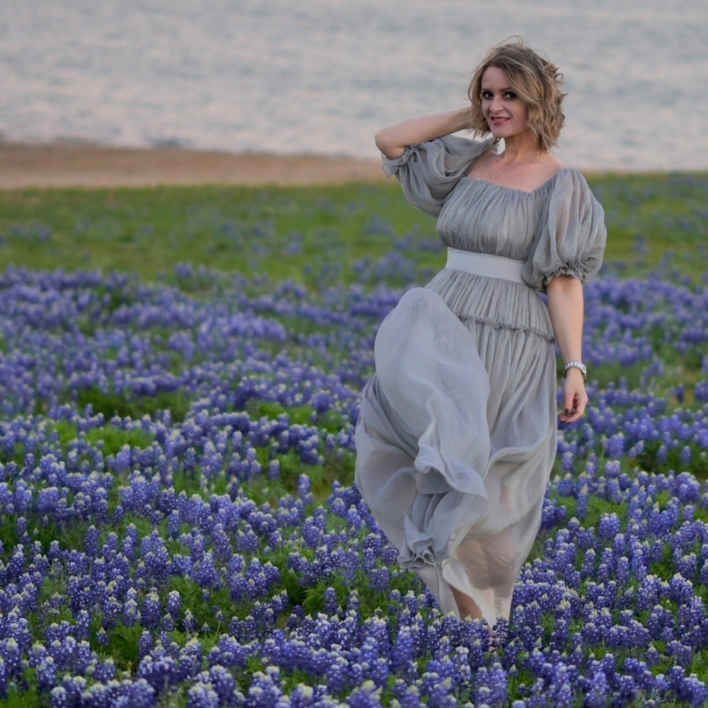 Meet your Posher, Gabriela